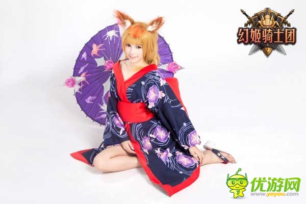 《幻姬骑士团》粉气的狐狸真人cosplay带你玩转萌战骑士团